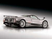 Pagani Zonda F 2010.jpg