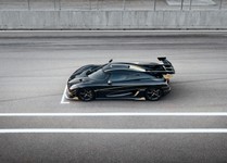 AGERA VADER.jpg