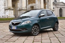 Lancia-Ypsilon-2018.jpg