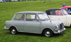 Wolseley_Hornet_ca_1968.jpg